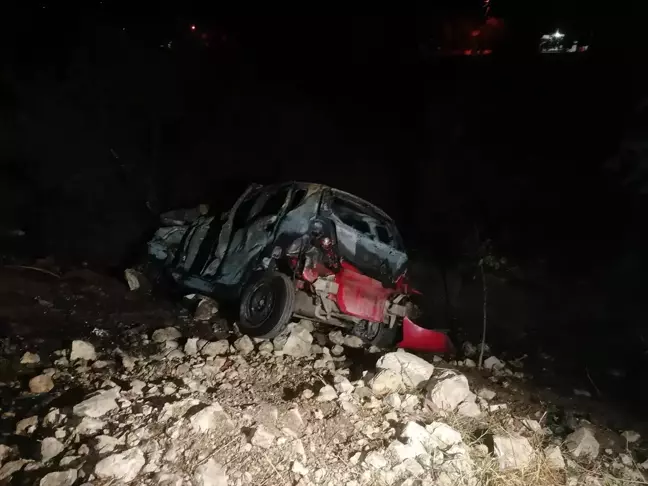 Tokat'ta Otobüs ve Otomobil Çarpışması: 2 Ölü, 3 Yaralı