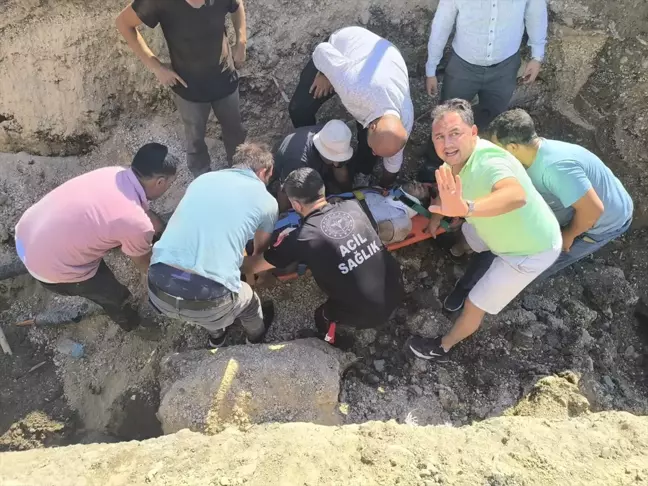 Malatya'da toprak kayması sonucu işçi enkaz altında kaldı