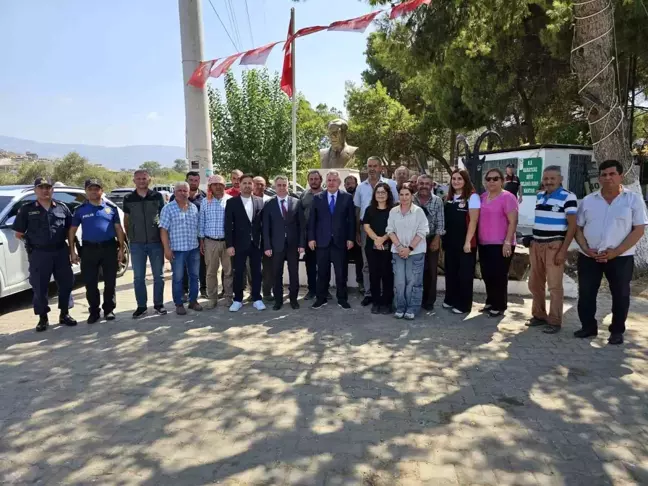 İzmir Valisi Tire'deki Yangın Bölgelerini İnceledi