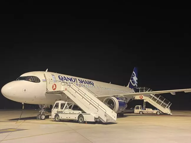 İstanbul'dan Özbekistan'a giden yolcu uçağı Amasya'ya zorunlu iniş yaptı