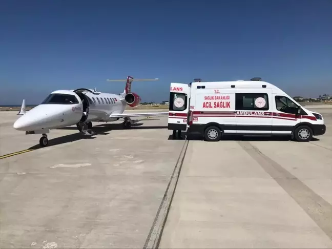 Van'da Kalp Yetmezliği Olan 3 Günlük Bebek İstanbul'a Ambulans Uçakla Gönderildi