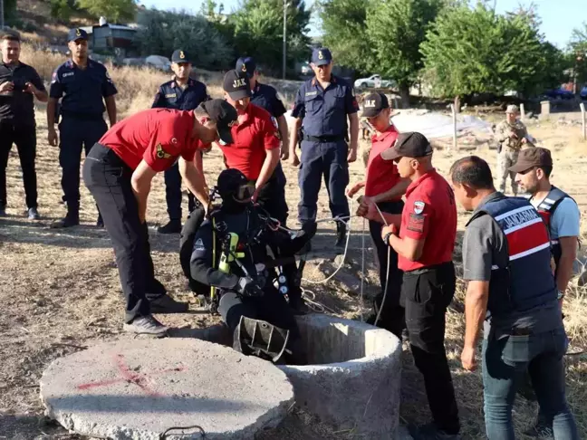 Diyarbakır'da Kaybolan 8 Yaşındaki Kızın Ağabeyi İstanbul Adli Tıp Kurumu'na Gönderildi