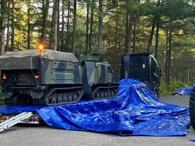 Hollanda, Ukrayna'ya zırhlı muharebe araçları gönderdi