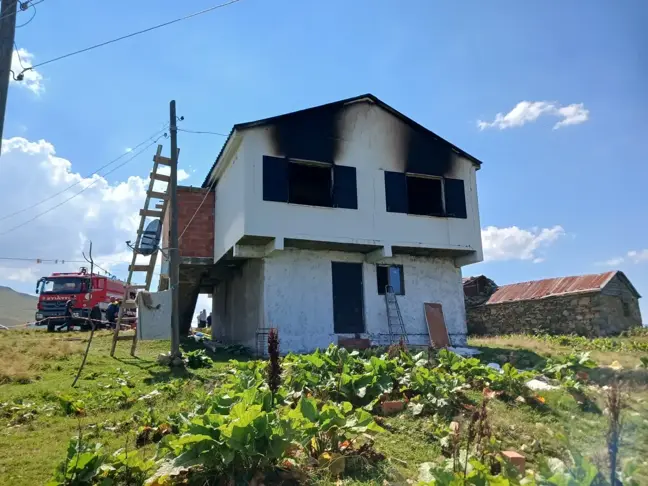 Trabzon'da Araklı'da Arazı Anlaşmazlığı Kavgası: 3 Kişi Öldürüldü, Ev Ateşe Verildi