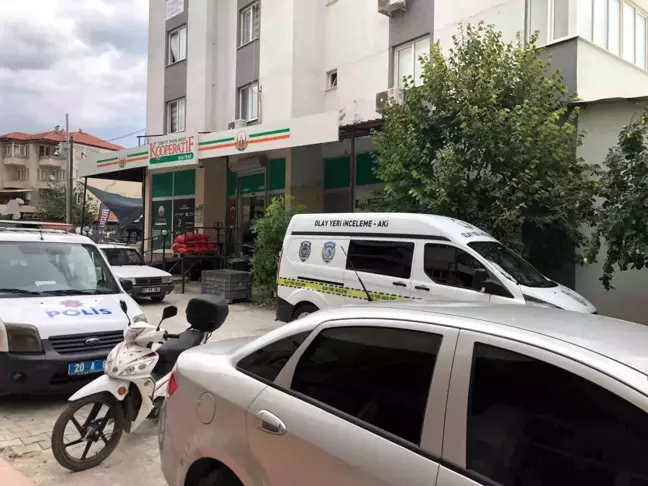 Denizli Çardak'ta apart dairesinde ölü bulundu