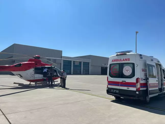 Şanlıurfa'da dünyaya gelen 3 günlük bebek ambulans helikopterle Konya'ya sevk edildi