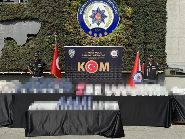 İstanbul'da Kaçak İlaç Operasyonu: 2 Şüpheli Gözaltına Alındı