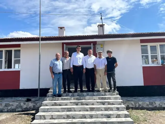 Çorum'un Sungurlu ilçesinde eski okul binası köy halkının kullanımına açıldı