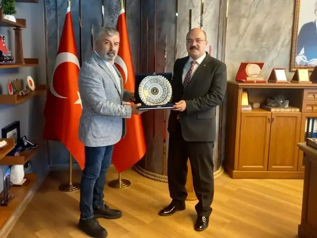 Murat Dağdeviren, Eskişehir Adalet Komisyonu Başkanı Sazak'ı Ziyaret Etti