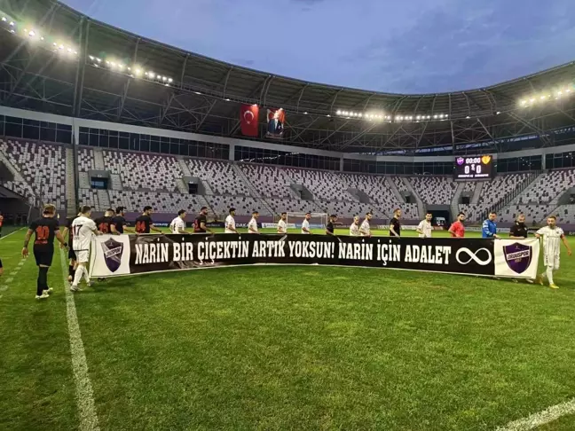 Orduspor 1967-Edirnespor Maçında Narin Güran Anısına Pankart Açıldı