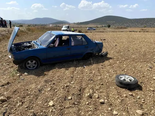 Bilecik'te seyir halindeki araç şarampole uçtu, sürücü yaralandı