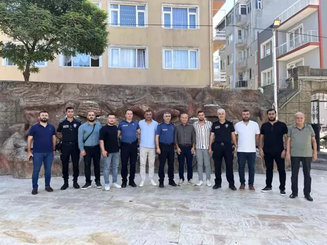 Bandırma İlçe Emniyet Müdürlüğü Bandırmaspor Taraftarlarıyla Görüş Alışverişinde Bulundu