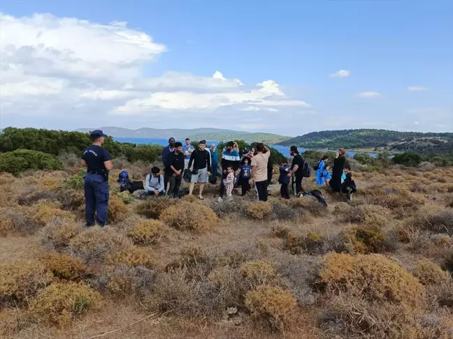 Ayvalık'ta düzensiz göçmen operasyonu: 29 kişi yakalandı