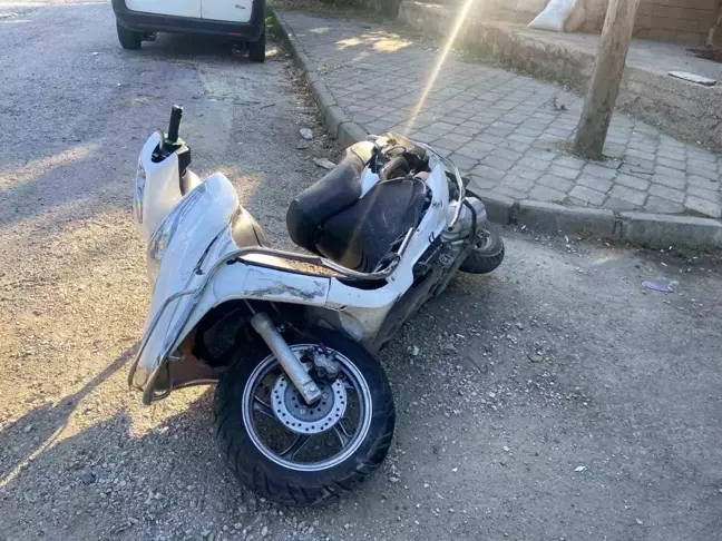 Manisa'da Motosiklet Kazasında 14 Yaşındaki Sürücü Hayatını Kaybetti