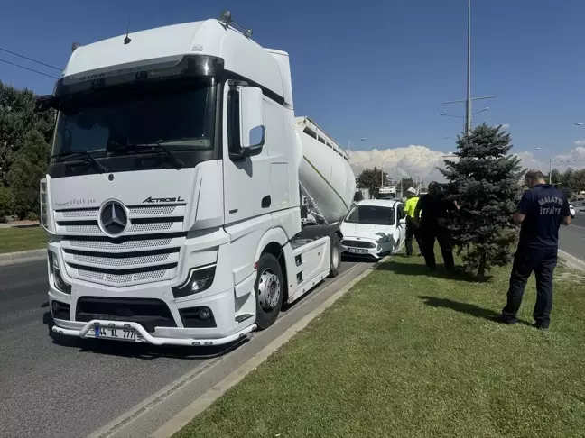 Malatya'da Trafik Kazalarında 4 Yaralı