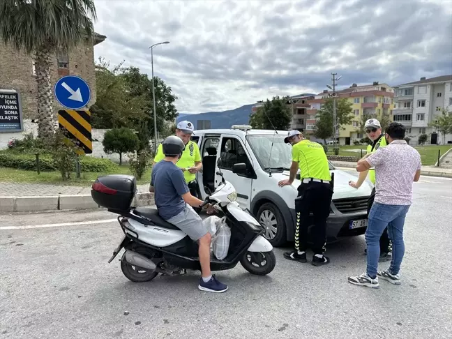 Gerze'de Motosiklet Denetimleri: 1.37 Milyon Lira Ceza Kesildi