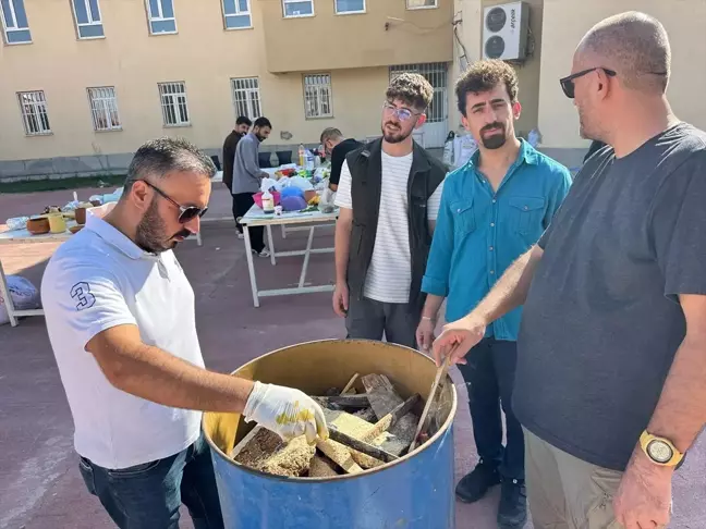 Van'da Seramik Sanatında 'Pit Fire' Tekniği Uygulandı