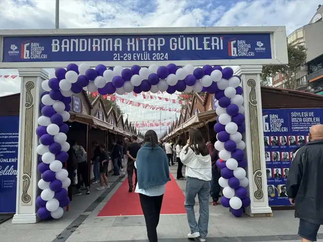 Bandırma Kitap Günleri Başladı: Nazım Hikmet Temasıyla Etkinlikler Devam Ediyor