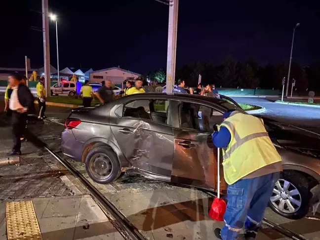 Kayseri'de Trafik Kazası: 5 Yaralı, Sürücü Kaçtı