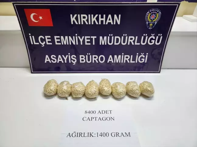 Kırıkhan'da Uyuşturucu Hap Operasyonu: 8 Bin 400 Hap Ele Geçirildi