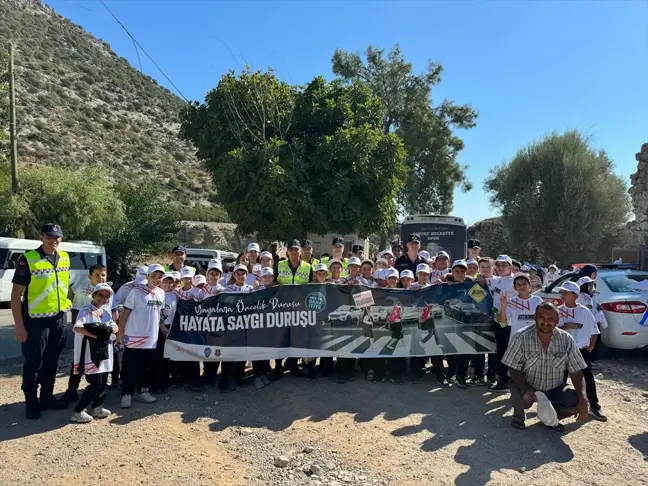 Finike'de Avrupa Spor Haftası'nda 500 Öğrenciye Trafik Eğitimi