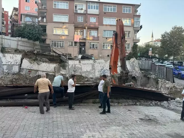 Güngören'de Kentsel Dönüşüm Zarar Verdi: İstinat Duvarı Düştü