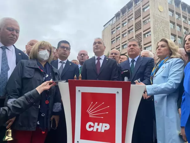 CHP'den MEB Önünde Eğitim Sorunlarına Protesto