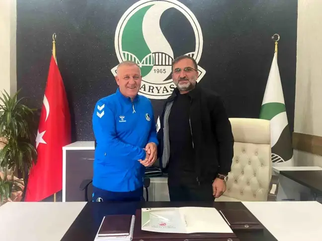 Sakaryaspor, Suat Kaya'dan Masut Bakkal'a Geçti