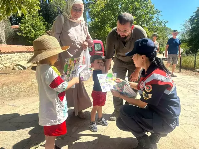 Jandarma, Afrodisias Antik Kenti'nde Çevre Bilinci Yükseltiyor