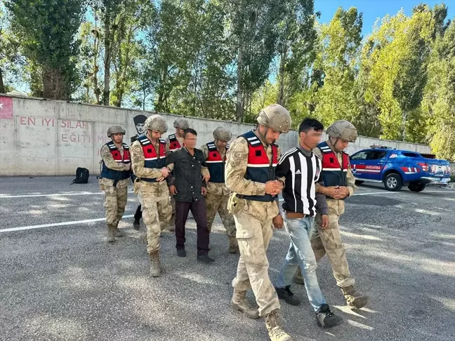 Erzurum'da 3 Düzensiz Göçmen Yakalandı