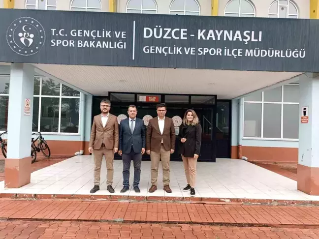 Düzce Gençlik ve Spor İl Müdürü İsa Yazıcı, Kaynaşlılı Sporcularla Bir Araya Geldi