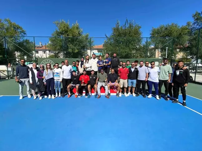 Doğu ve Güneydoğu Anadolu Tenis Ligi Erzincan'da Başladı