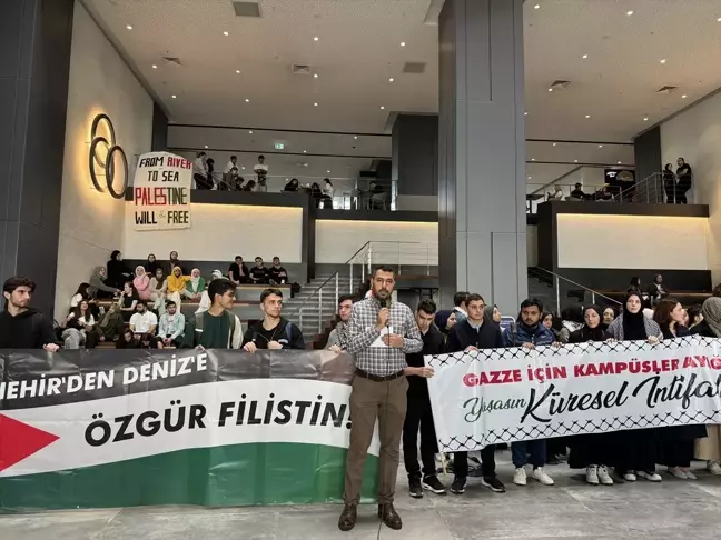 İstanbul Medipol Üniversitesi'nde 