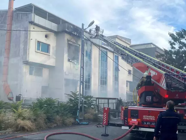 İstanbul Beylikdüzü'nde Tekstil Atölyesinde Yangın