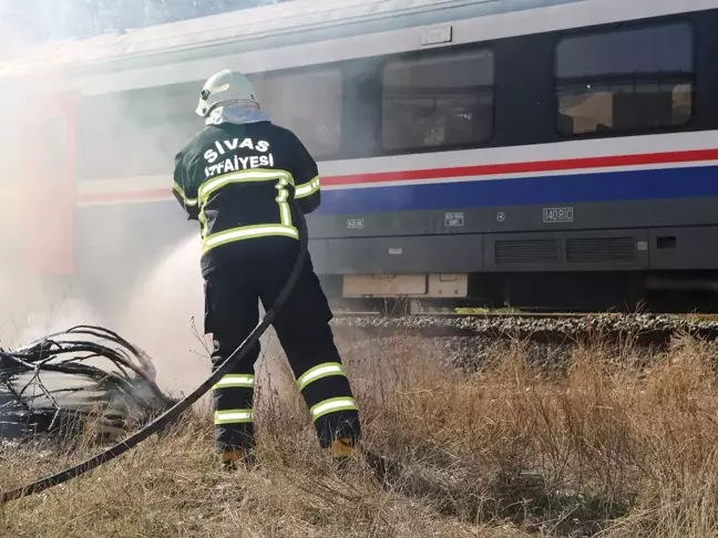 Sivas'ta Gerçeği Aratmayan Tren Kazası Tatbikatı