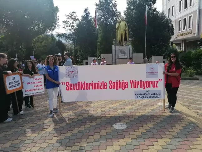 Kastamonu'da Sağlıklı Yaşam Yürüyüşü Düzenlendi