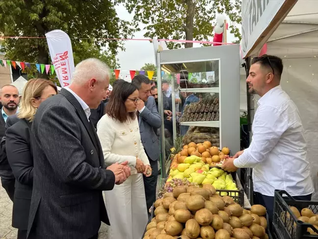 Subaşı'nda 11. Kivi Festivali Coşkuyla Kutlandı