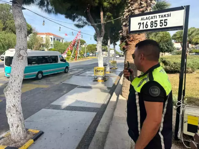 Çeşme'de 'Yayaya Öncelik' Uygulaması ile 17 Sürücüye Cezai İşlem