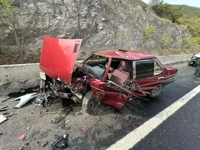 Bilecik'te Trafik Kazası: 2 Yaralı