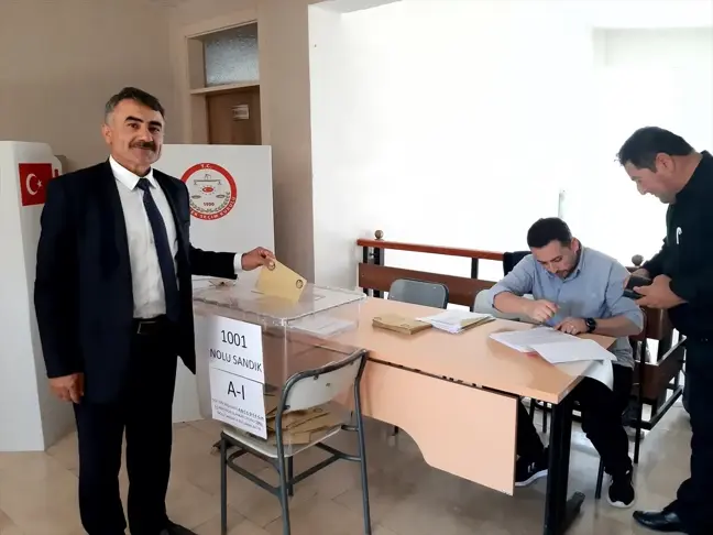 Hasan Hüseyin Doğan, AK Parti Karakeçili İlçe Başkanı Seçildi