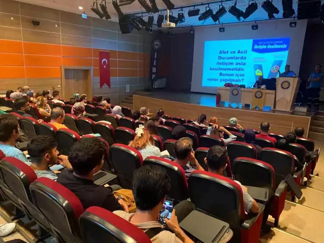 Dicle Üniversitesi'nde Afet Farkındalık Eğitimleri Başlatıldı