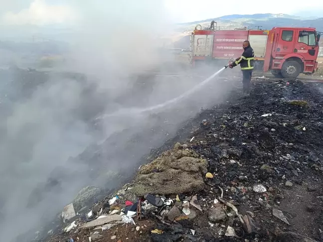 Hatay'da Hurdalık ve Çöplükte Yangın Kontrol Altına Alındı