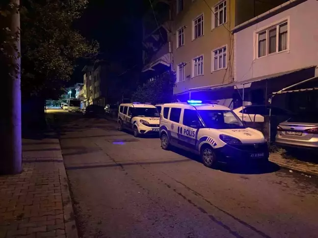 Kocaeli'de Yangın: Öksürerek Uyanan Vatandaş Hayat Kurtardı