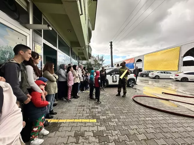 Düzce'de Özel Gereksinimli Çocuklara Yangın Eğitimi