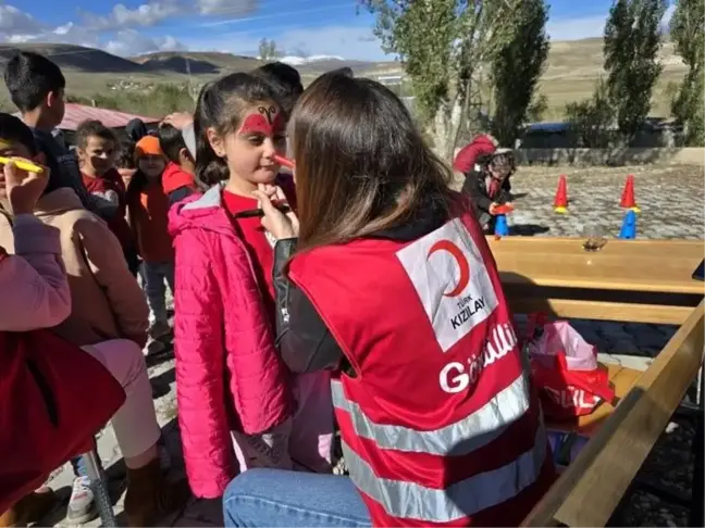 Kızılay Gönüllülerinden Miniklere Eğlenceli Etkinlik