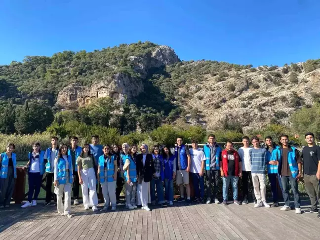 Muğla'da Öğrencilere Doğal ve Tarihi Güzellikler Tanıtıldı