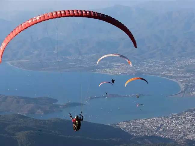 24. Uluslararası Ölüdeniz Hava Oyunları Festivali Heyecan Verici Gösterilerle Devam Ediyor