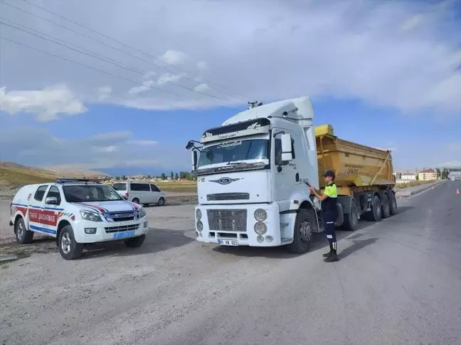 Van'da Trafik Denetimlerinde 164 Araç Men Edildi