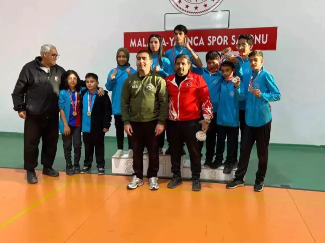 Wushu Kung Fu Cumhuriyet Kupası'nda Elazığ'a 10 Madalya