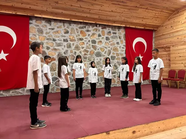 Cumhuriyet Bayramı Törenleri Adana ve Mersin'de Coşkuyla Kutlandı